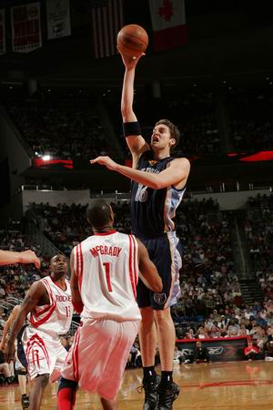 故事仍在继 故事仍在继